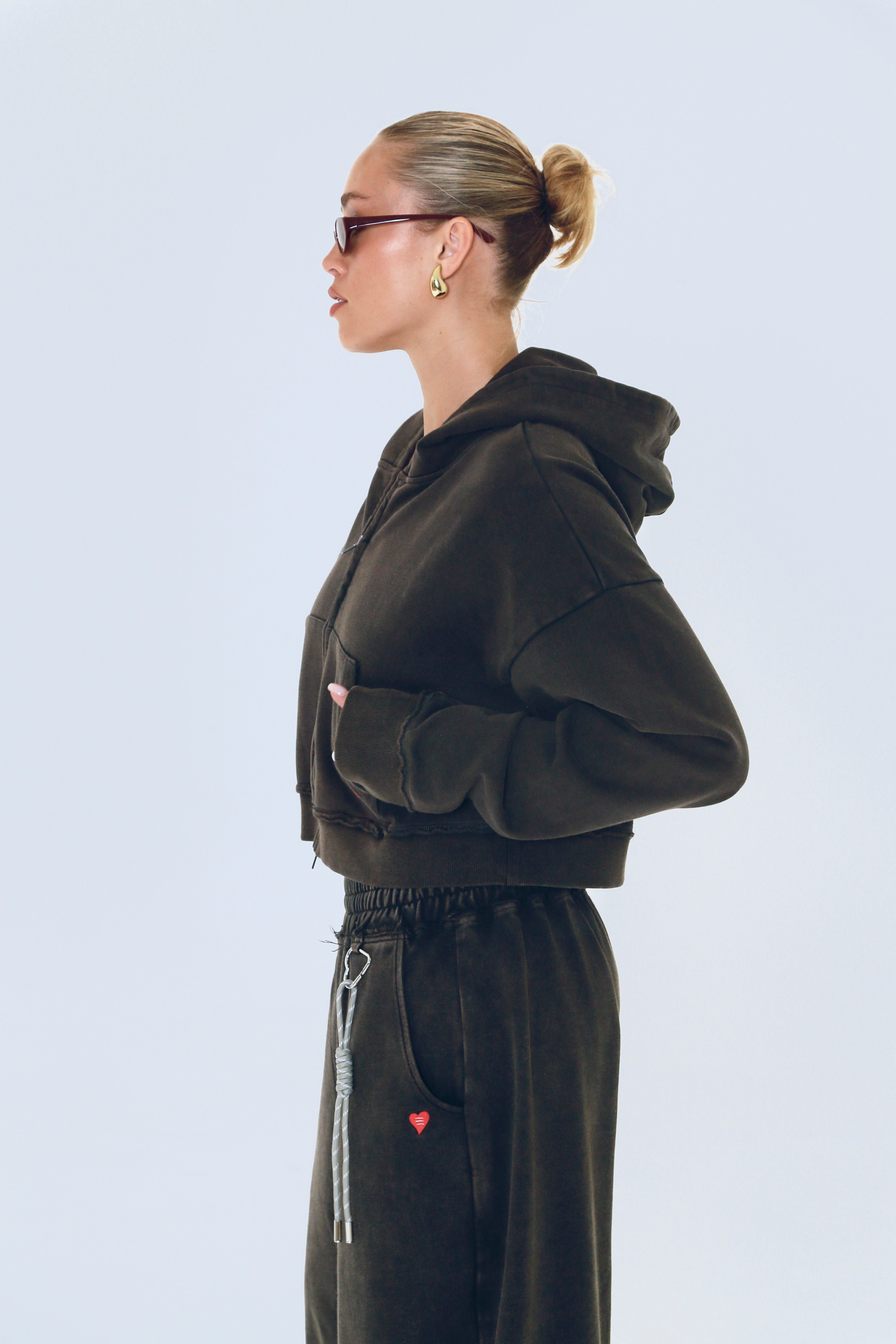 THE WILD LINE TRACK PANT - Charcoal