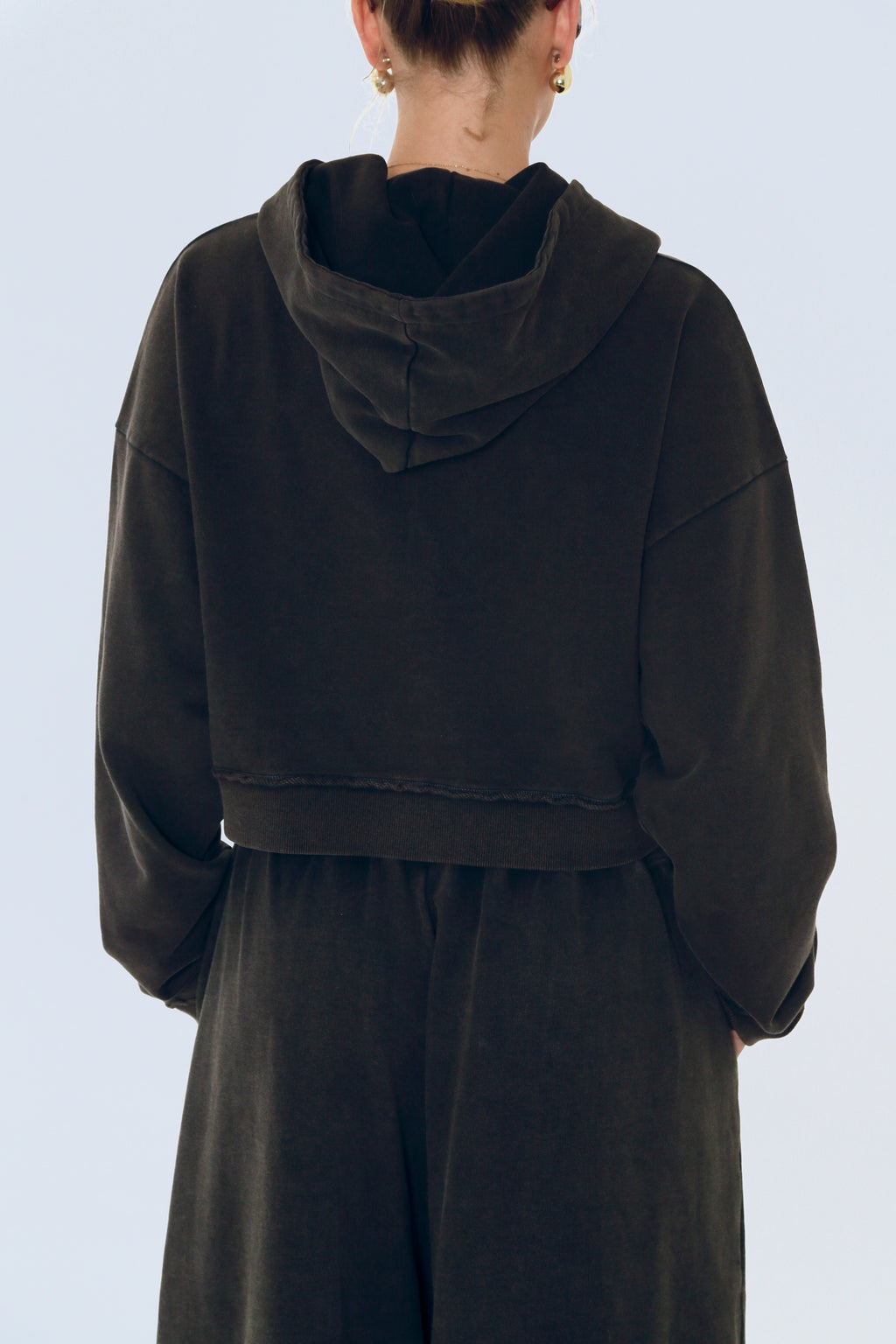 THE WILD LINE TRACK PANT - Charcoal