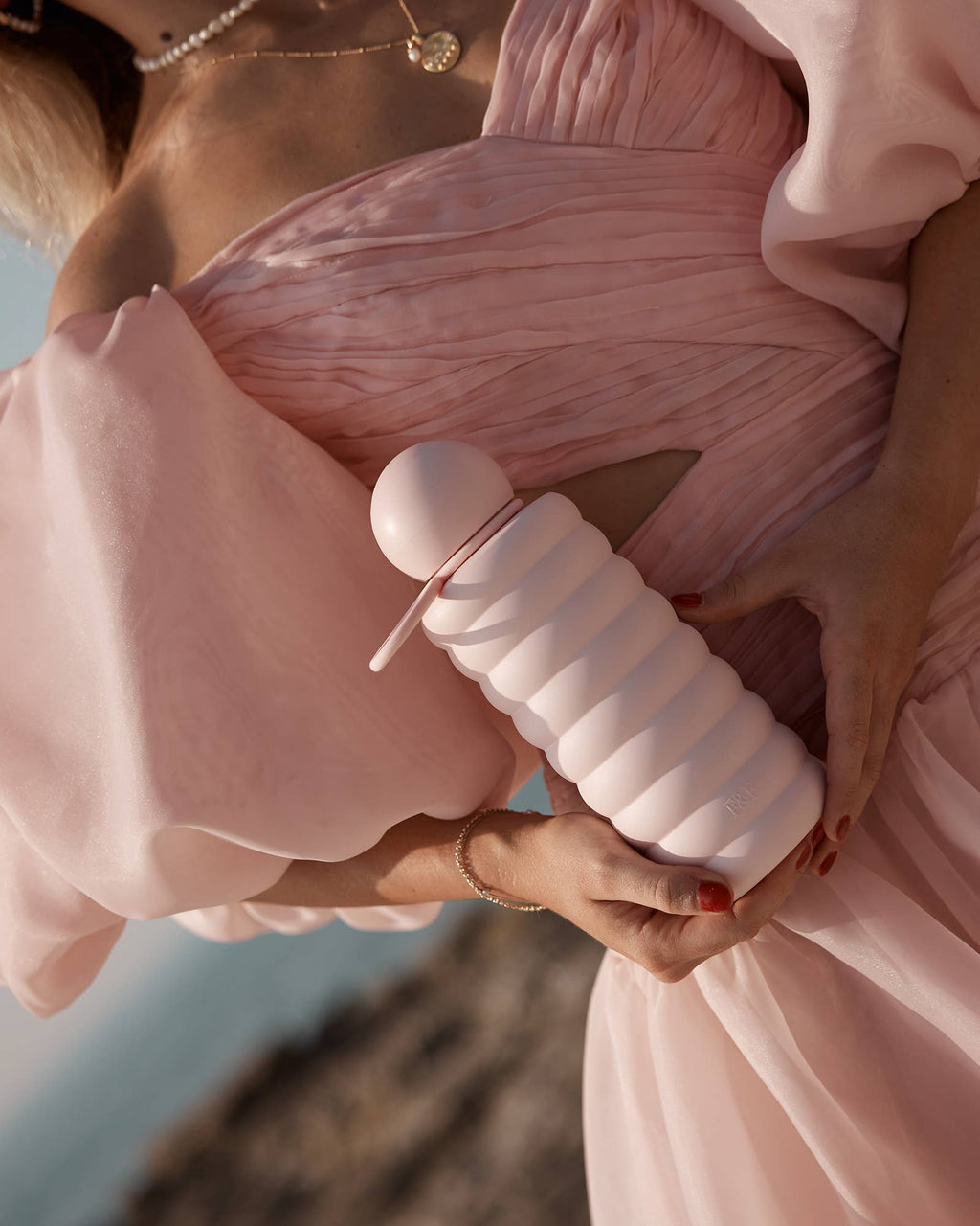 The Bubble Reusable Water Bottle 700ml - Ballet Pink