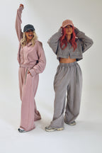 THE WILD LINE TRACK PANT - Smoke