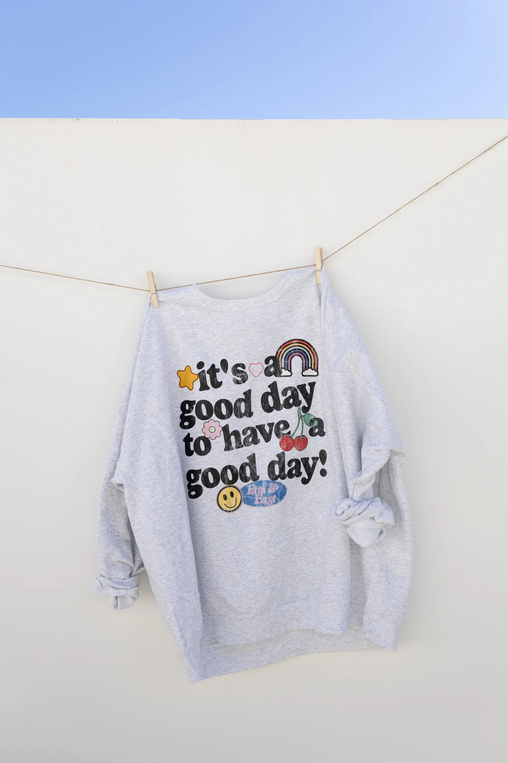 Good Day Sweatshirt - Hanes / Ash Grey