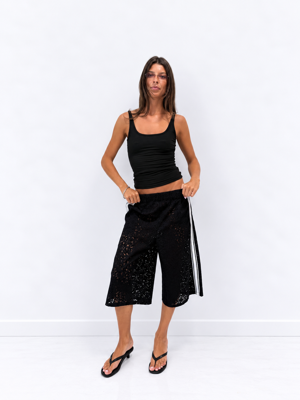 THE LINE ROMY SHORTS BLACK BABY LEMONADE