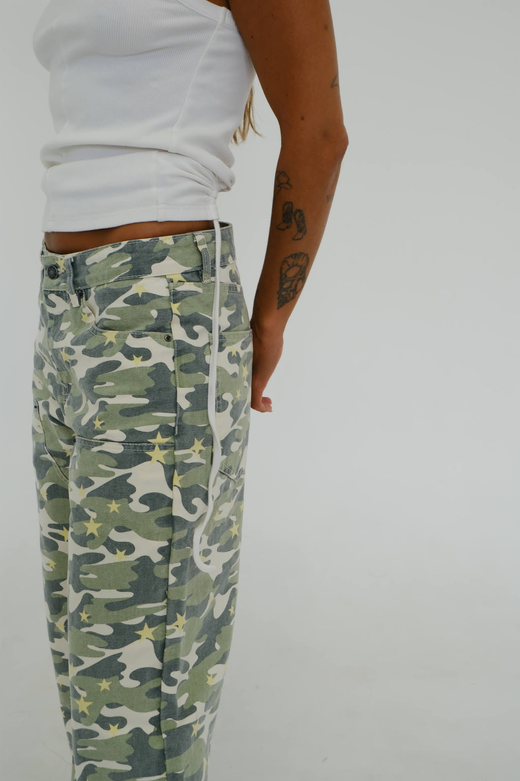 BB Baggy Mid-Rise Jean - Camo Star