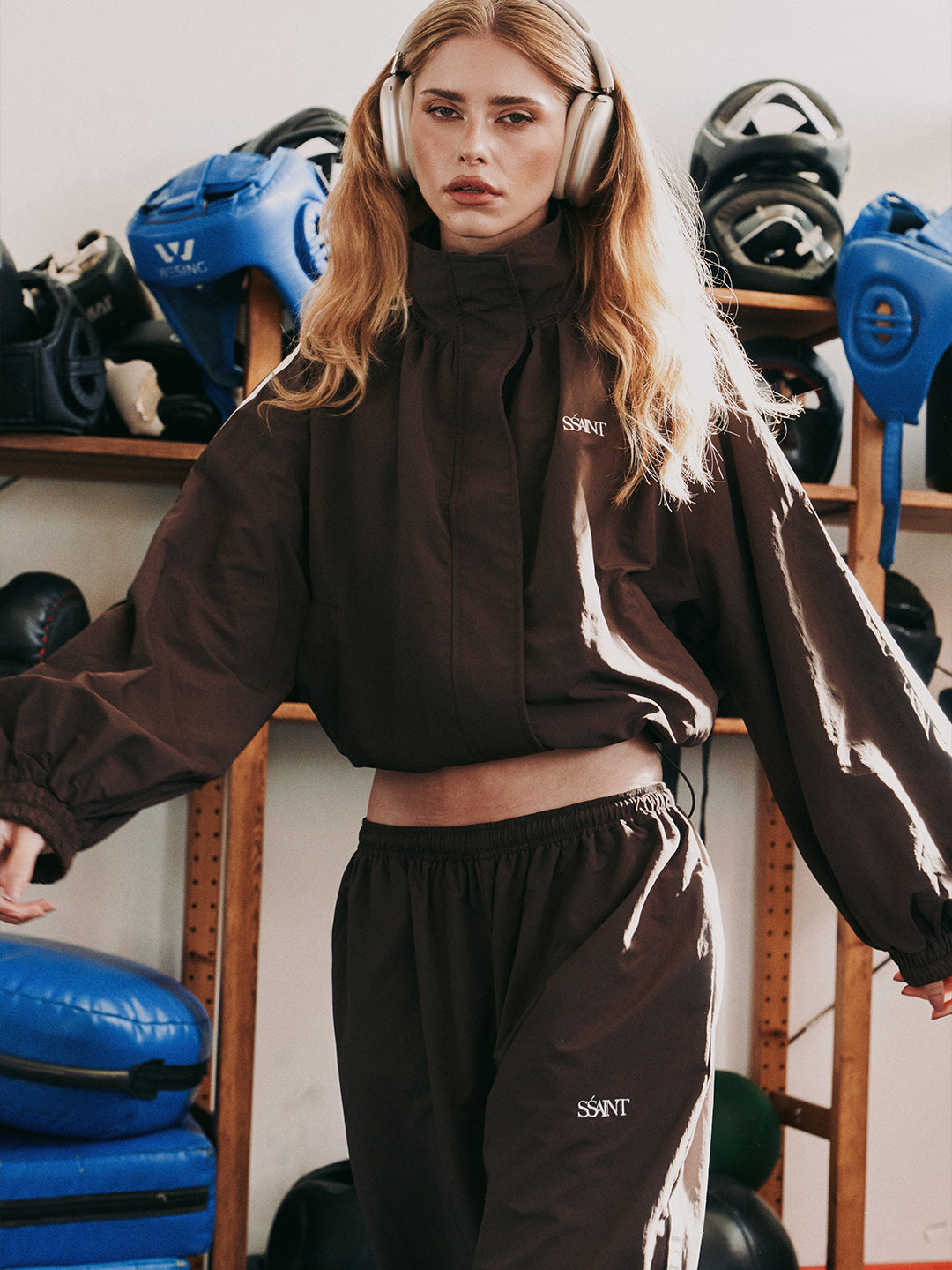 FIGHT NIGHT ZIP WINDBREAKER  - Brown/Cream