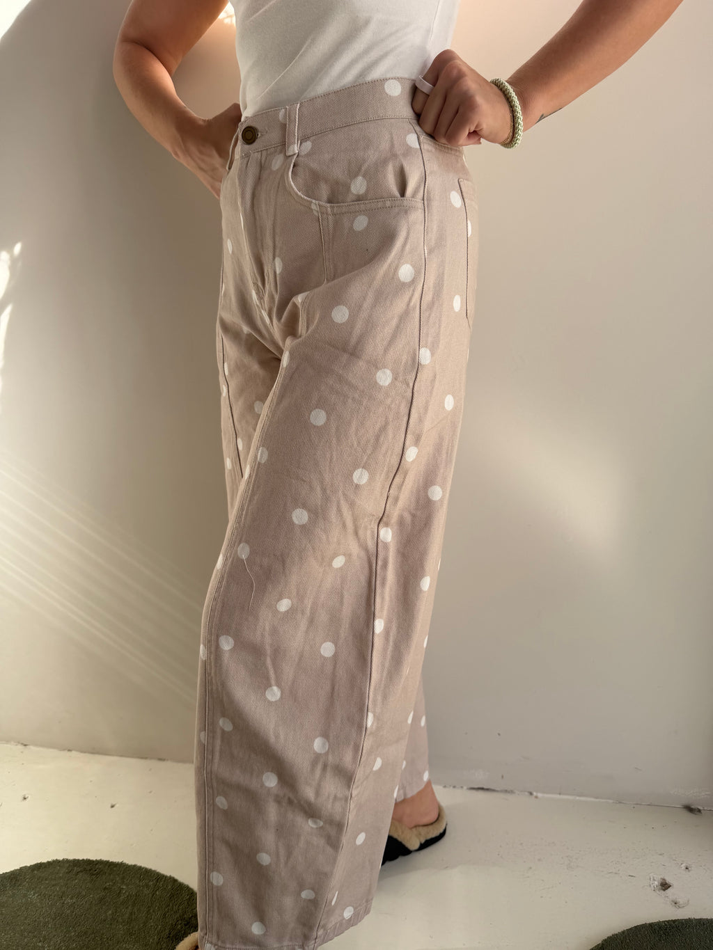 The Dottie Denim Wide Leg Pant - Taupe/Ivory