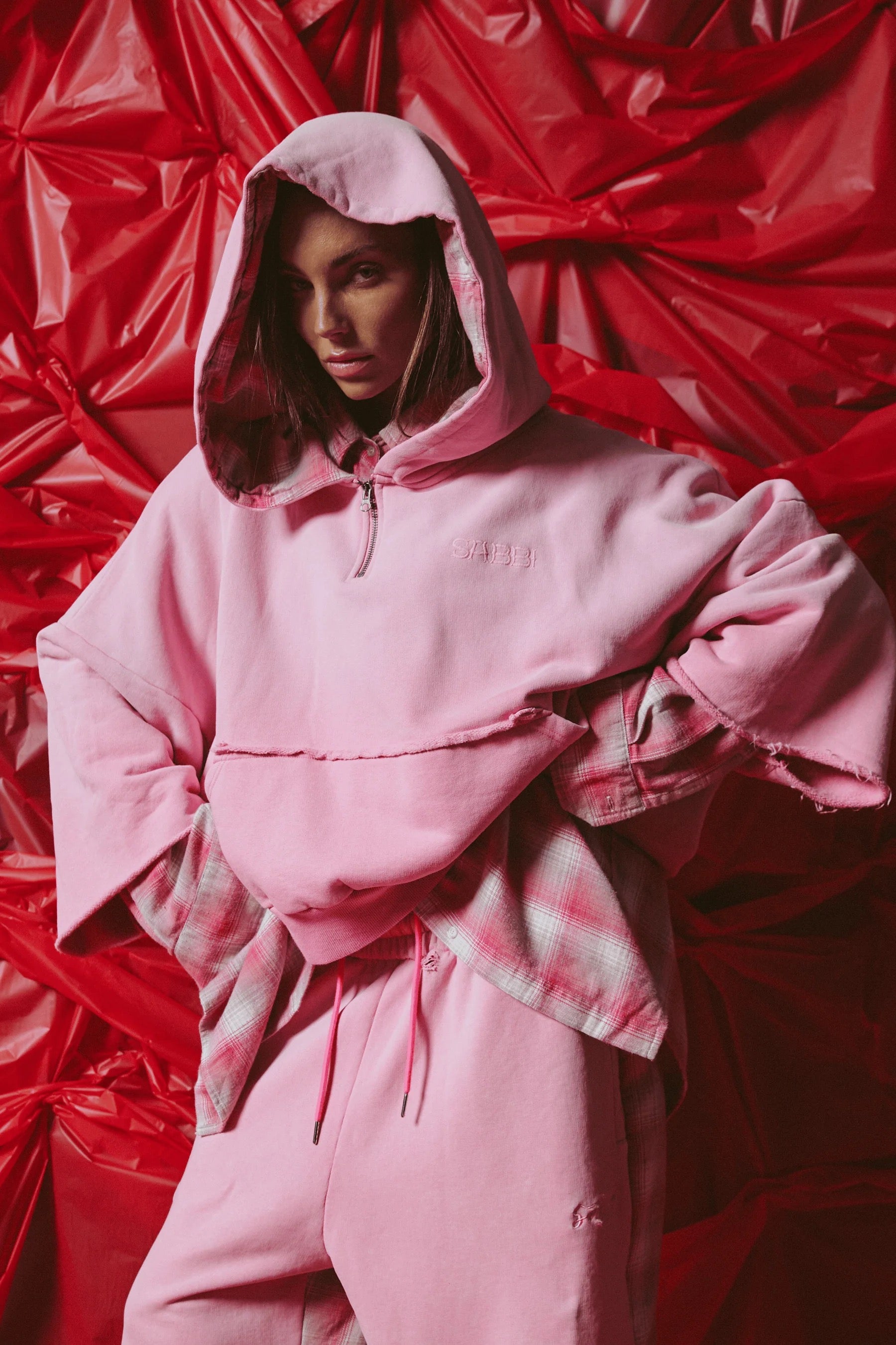 THE BE A KIND HUMAN HOODIE - Pink