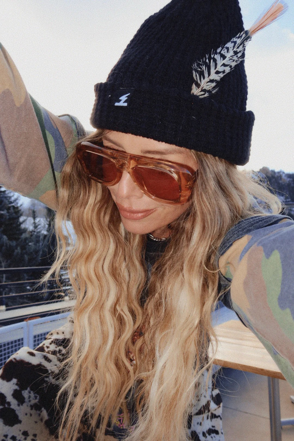 THE BEANIE - BLACK