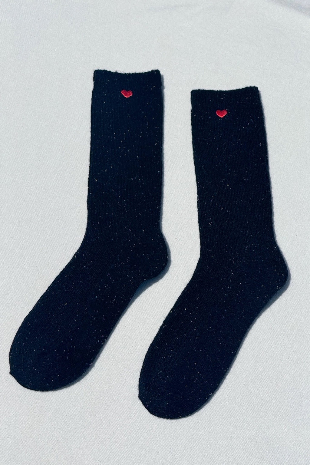 Embroidered Snow Socks - Black & Heart