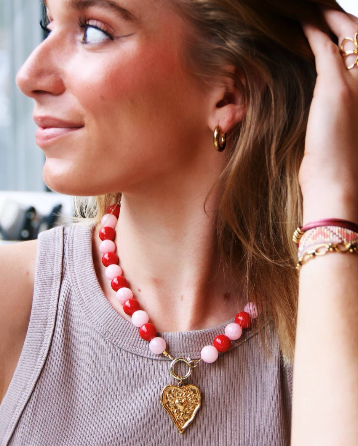 Bead Necklace in Natural Stone - XL Red/Pink