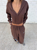 SŚAINT Cropped Hoodie - Brown