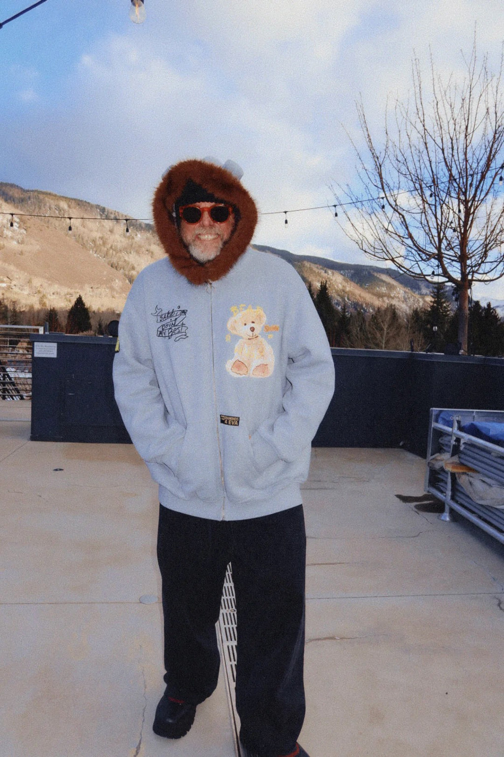 THE BEAR WITH ME ZIP HOODIE