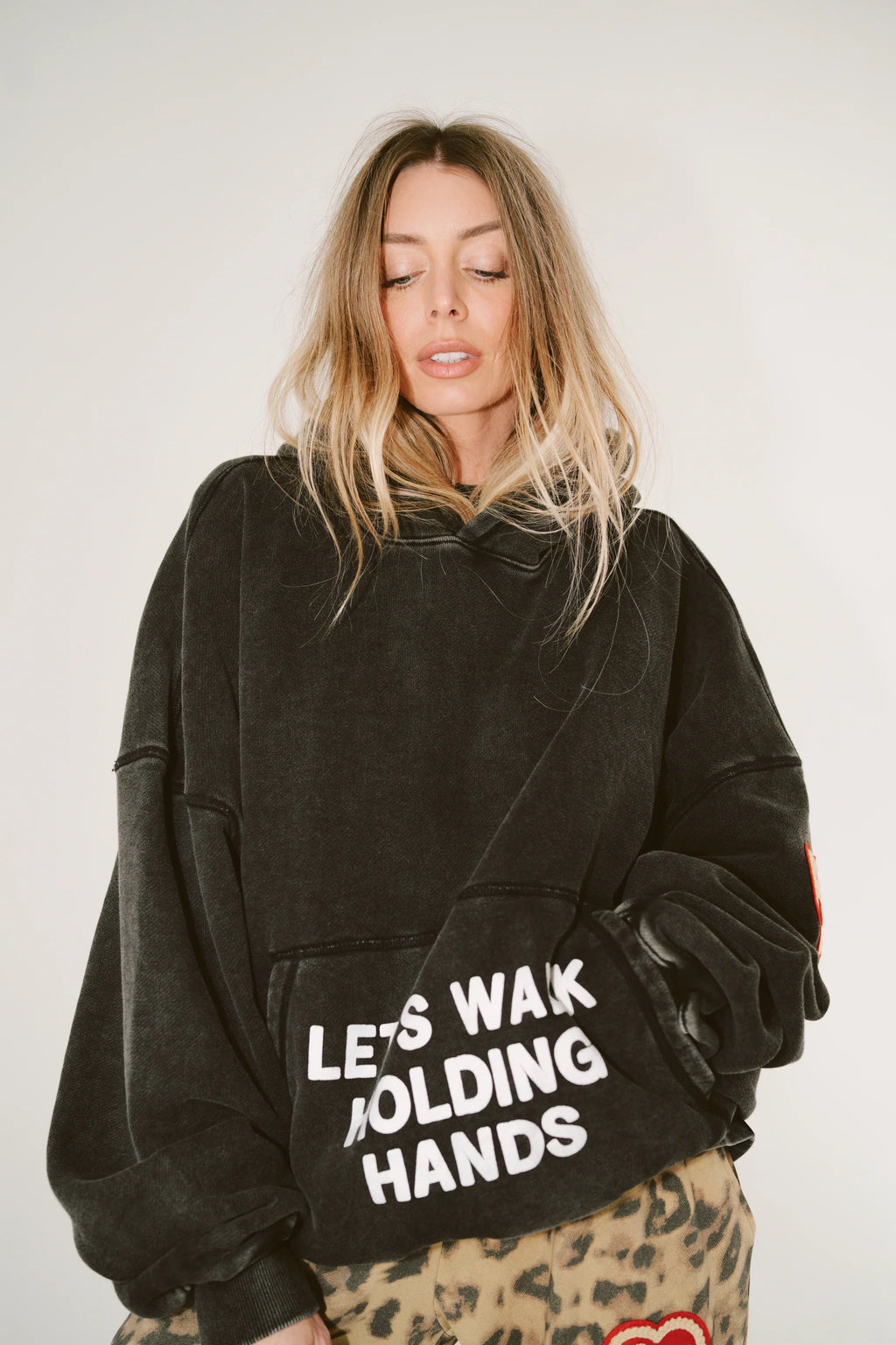 SORRY MOM HOODIE - Black