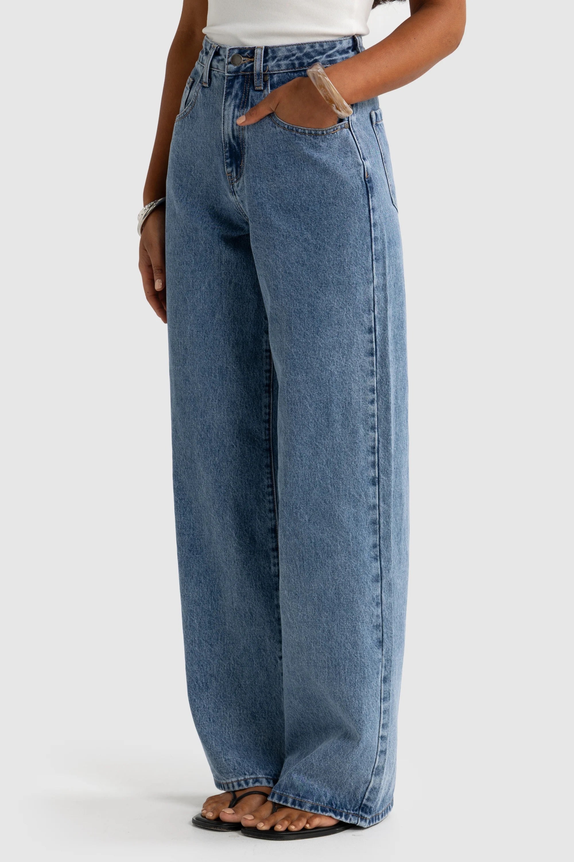 Willow Denim Wide Leg Jean Mid Blue