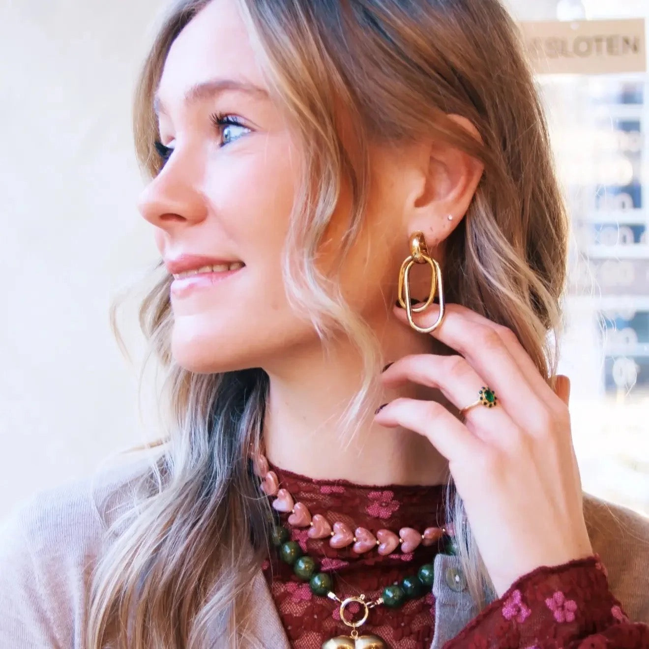 Resin Heart Bead Necklace - Light Pink