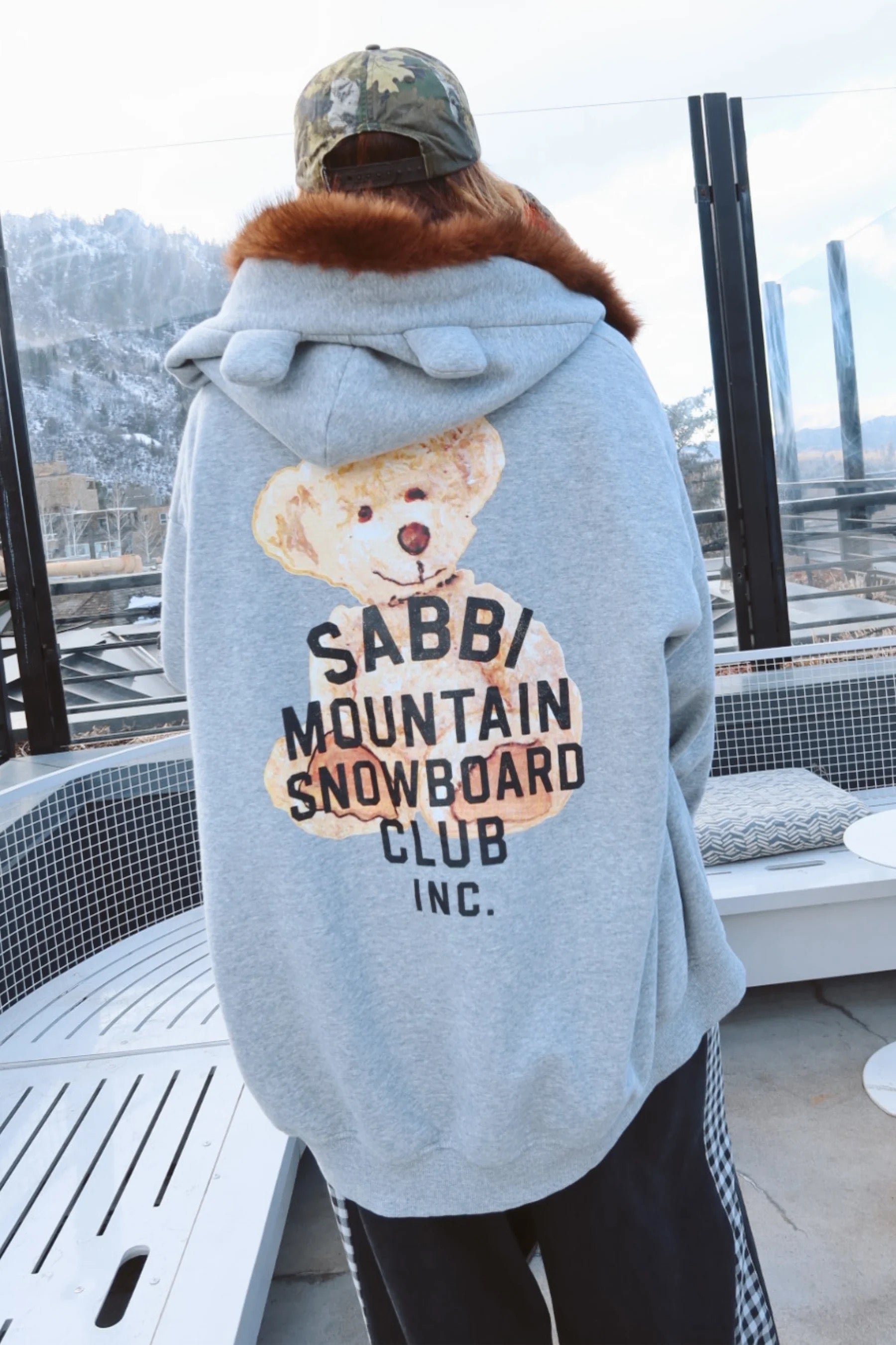 THE BEAR WITH ME ZIP HOODIE