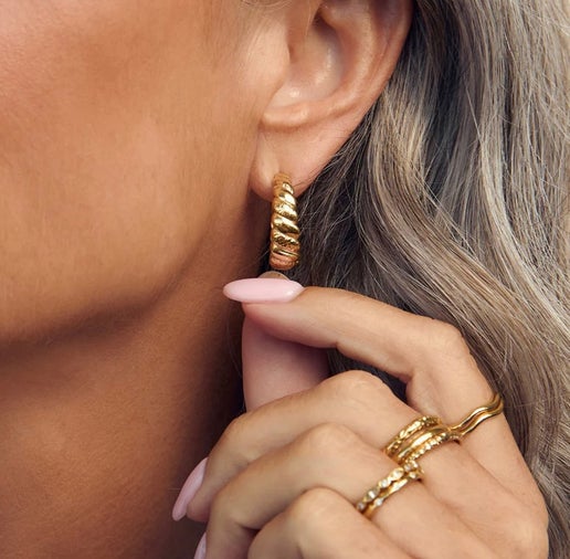 Lulu Gold Hoop Earrings